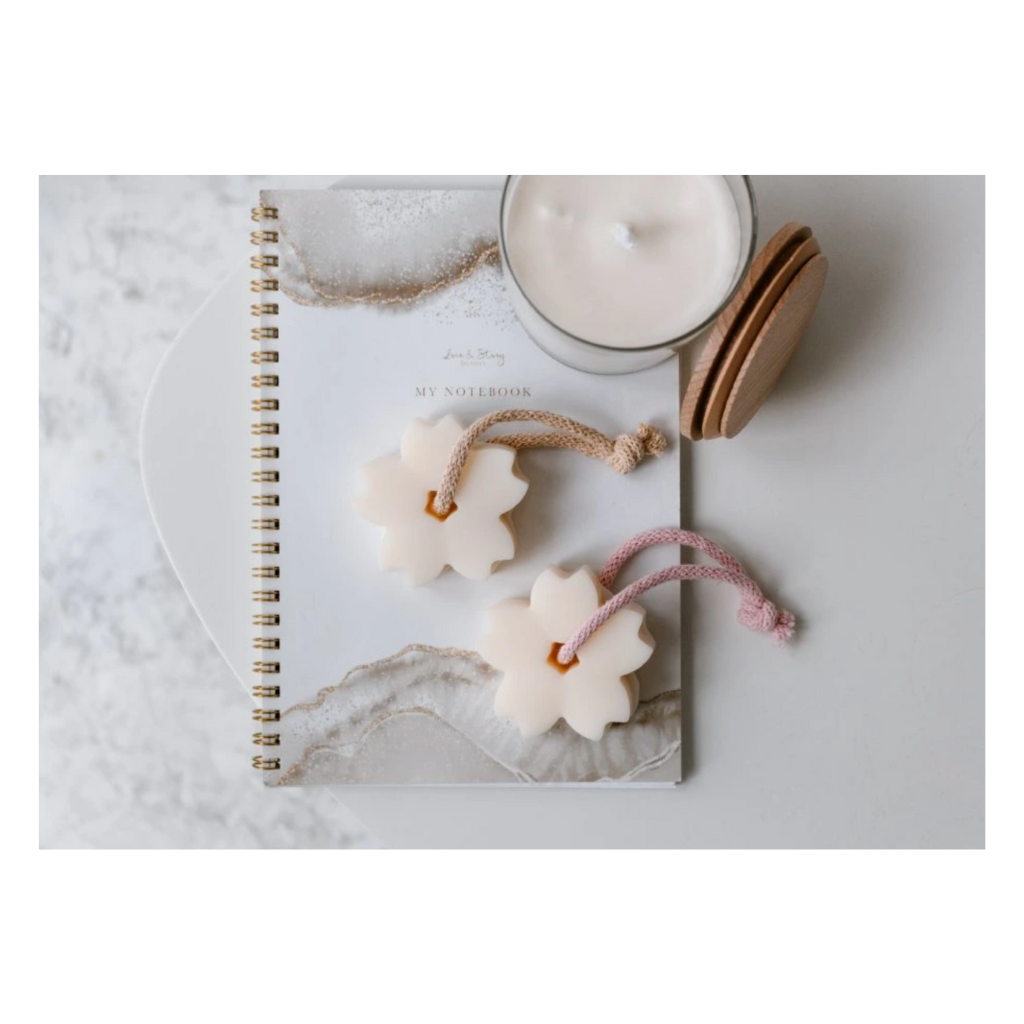 Protože Jsi Pečující mýdlo pro suchou a citlivou pokožku kytička