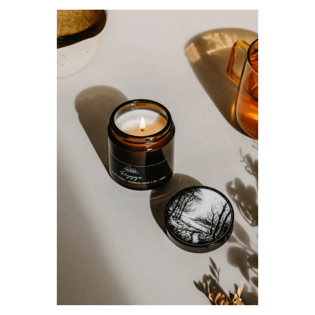 Svíčkuj Sójová svíčka Hygge - skořice, kardamom, tonka