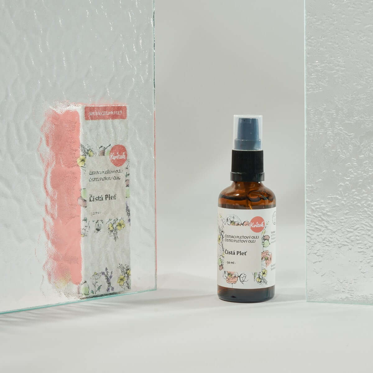 Kvitok Čistá Pleť čisticí olej pro suchou a citlivou pleť 50 ml, na jemné čištění bez podráždění.