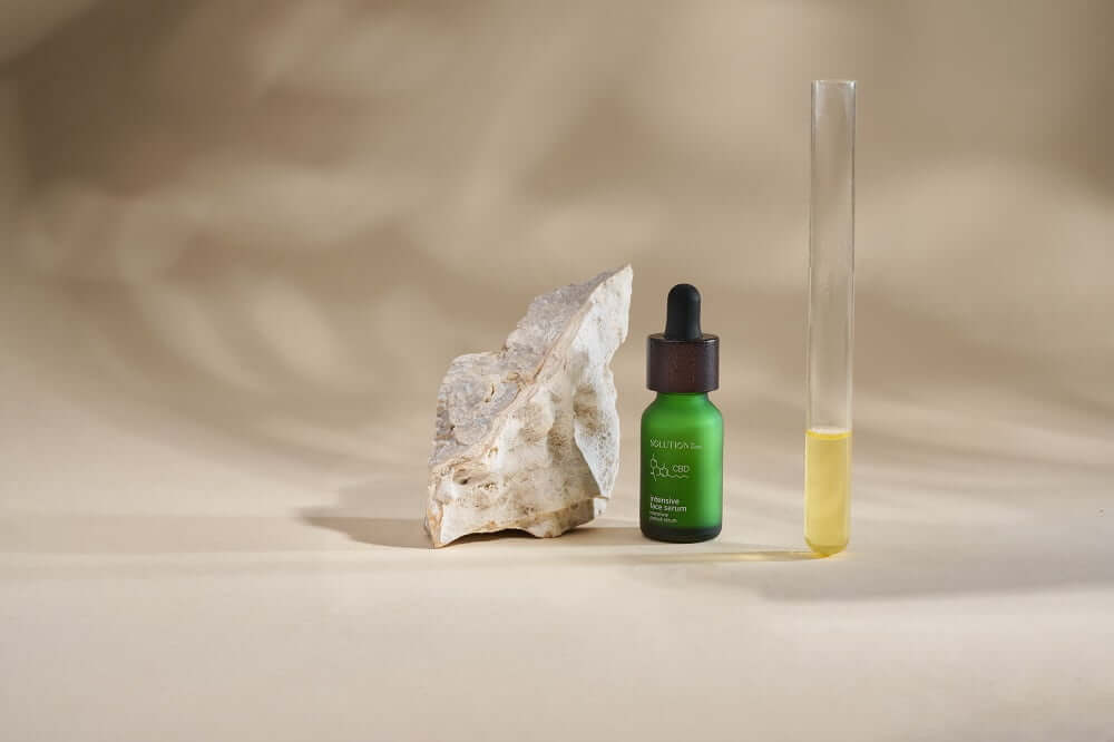 Kvitok Solution Intenzivní pleťové sérum CBD - EkzemFree.cz