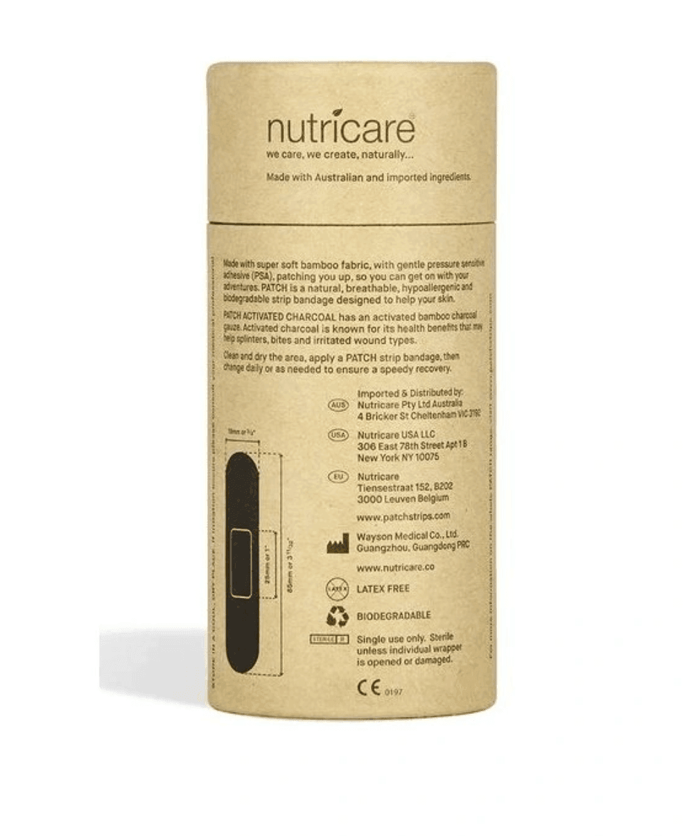 Obal přírodních bambusových náplastí Nutricare s aktivním uhlím, vyrobený z ekologických materiálů.