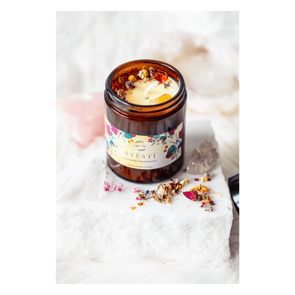 Yoga Day Svíčka Štěstí - mandarinka a citronová tráva - EkzemFree.cz